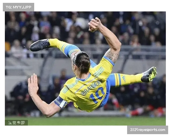 特写：退役后，伊布拉希莫维奇现身洛杉矶担任俱乐部顾问
